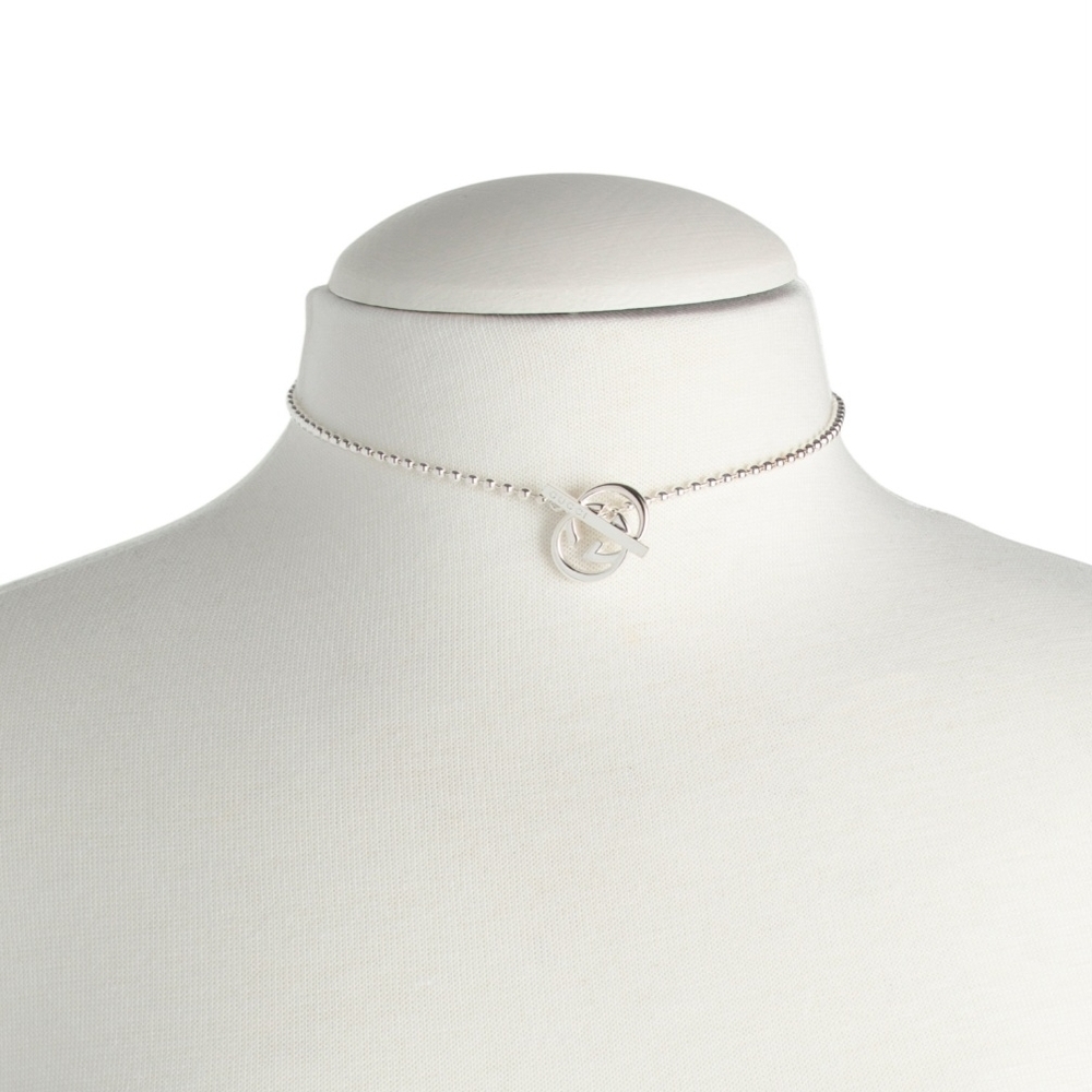 NWT Gucci Silver Logo Toggle Choker Necklace